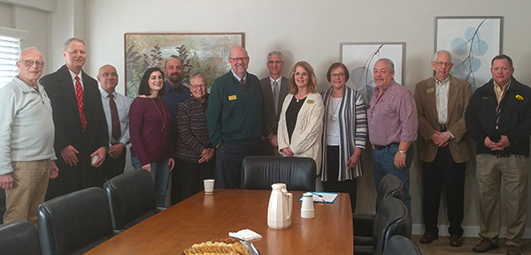 Grinnell Chamber Ambassadors hosted at Mayflower Community